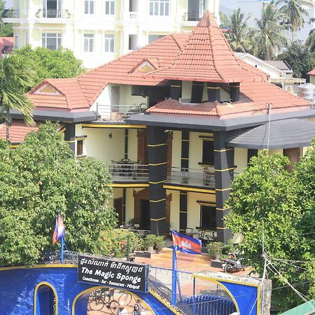 The Magic Sponge Hostel Kampot Exterior photo
